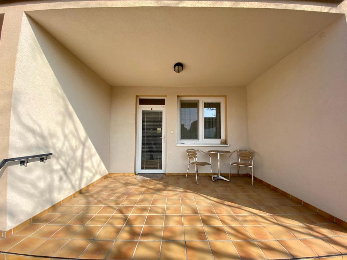 Apartmanovy Dom Flora Veľký Meder المظهر الخارجي الصورة